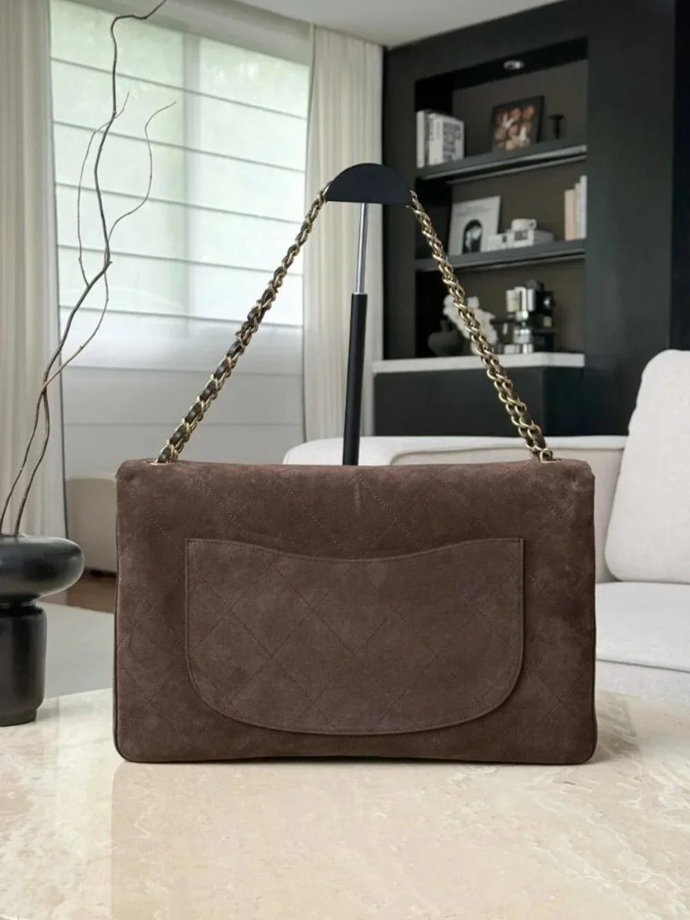 Classic CHANEL Bags: A Stylish and Versatile Choice for Elegance